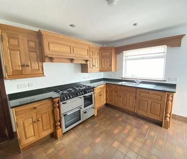 3 bedroom bungalow to rent - Photo 1