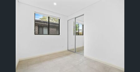 Luxuriously Designed, Near New, Stylish And Sun Kissed Executive Style Two Bedroom Garden Granny Flat In A Blue Ribbon, Park-Side Location - Photo 5