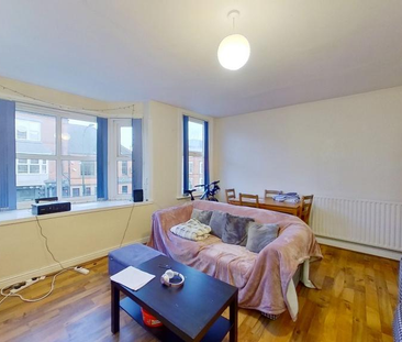 3 bedroom ground floor flat to rent - Photo 4