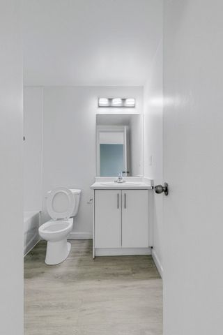 Barbara Manor - One Bedroom - Photo 2