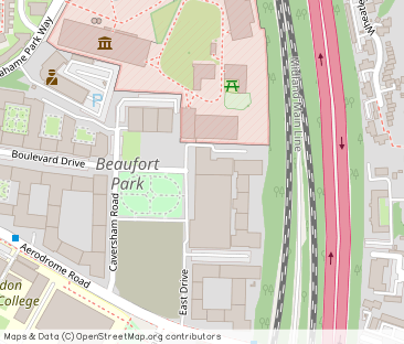 Fairbank House, Beaufort Square, Colindale, Barnet, London - Photo 1