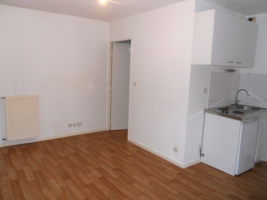 Location Appartement 2 pièces 31m² - Photo 1