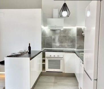 madrid, Community of Madrid 28028 - Photo 1