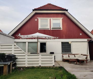 Stensötavägen, Bålsta - Photo 1