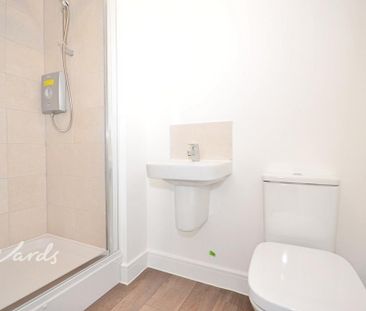 3 bedroom apartment to rent - Photo 3