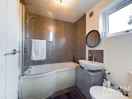 4 bedroom house to rent - Photo 3