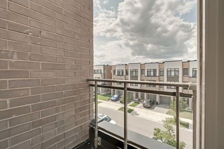 For Lease - 218 Huguenot Road, Oakville, Ontario - Photo 5