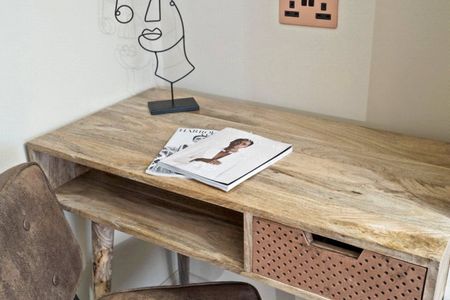 High Street, Hucknall, Nottingham, Nottinghamshire, NG15 - Photo 2