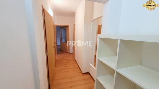 Pekný 2i byt, REKONŠTRUKCIA, TICHÁ ČASŤ, ulica A.Gwerkovej, Petržalka - Fotografia 1