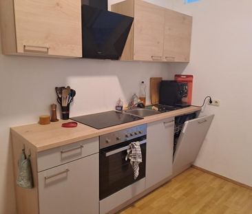 Schillerstraße 55: Hübsche, sonnige Wohnung mit ablösefreier Küche,... - Photo 4
