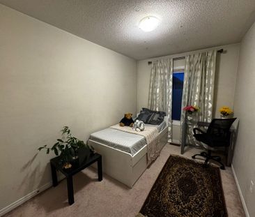 For Lease - 409 Aspendale Crescent Unit# Upper-bedroom, Mississauga... - Photo 4