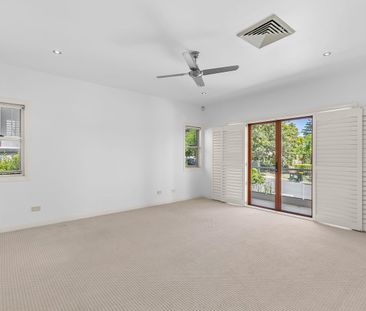 91 Woodville Street, Hendra, Qld 4011 - Photo 3