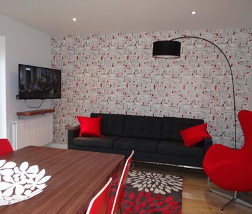 1 bedroom in a house share to rent - Photo 2