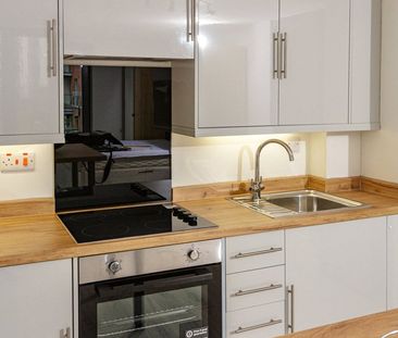 Willbrook House, Greensfield - Photo 4