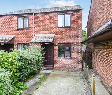 2 bedroom semi-detached house to rent - Photo 5