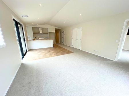 Family home in Hanley's Farm - Photo 3