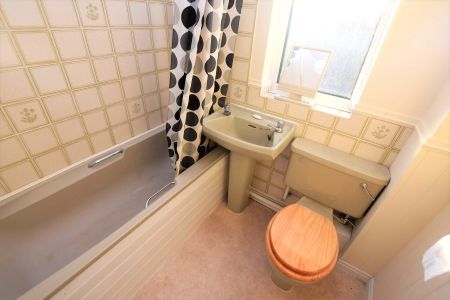 Freshwater Drive, Paignton, Devon, TQ4 - Photo 5