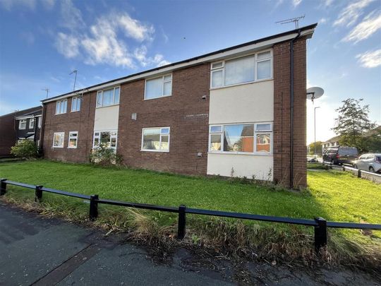 3 bedroom apartment to rent - Photo 1