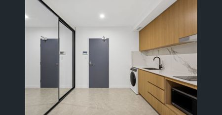 Brand New Studio - Photo 4