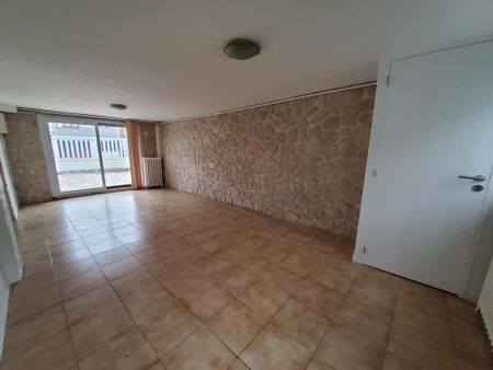 Location Maison 4 pièces 84m² LIVRY GARGAN 93190 - Photo 3