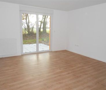 Location Appartement 2 pièces 45m² LA CHAPELLE SUR ERDRE 44240 - Photo 2