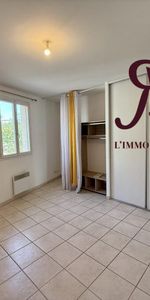 Appartement T2 de 52m² avec terrasse et deux places de parking privatives - Photo 3