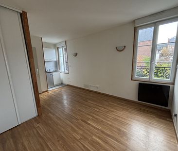 Location Appartement 1 pièce 16m² - Photo 3