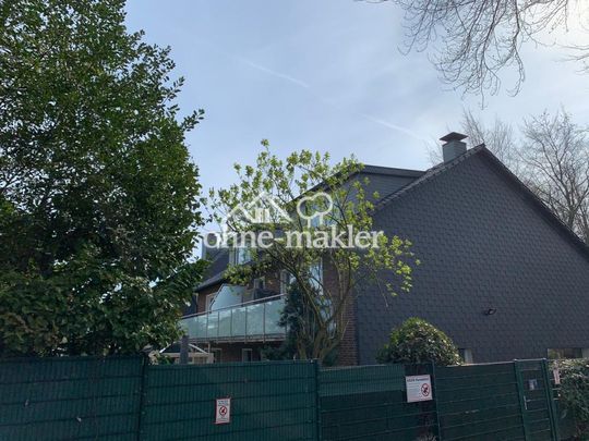 Dachgeschosswohnung mit Klimaanlage, Dusche, Wanne, Balkon, mit Blick in den Schloßpark - Photo 1