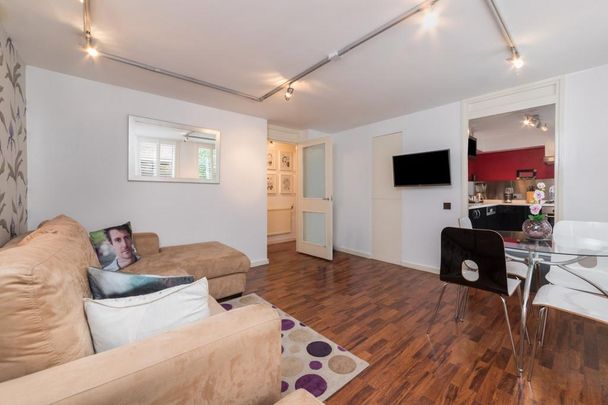 1 bedroom flat to rent - Photo 1