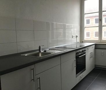 Reinkommen und Wohlfühlen: praktische 3-Zimmer-Wohnung - Photo 3