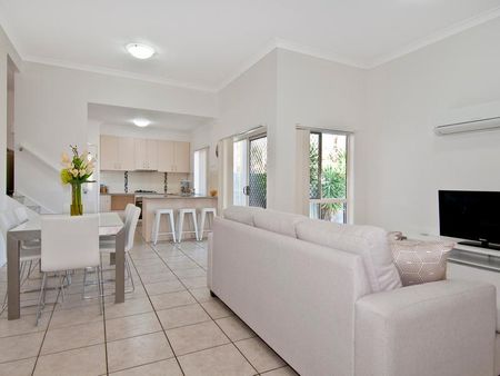 34 Carnarvon Crescent,WATERFORD - Photo 5