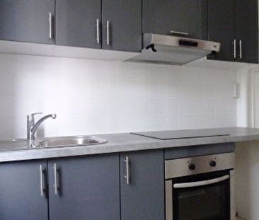 Location Appartement 1 pièce Meublé 26m² IVRY SUR SEINE 94200 - Photo 2