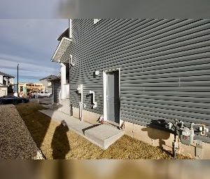 1 Bed 1 Bath Suite Chappelle For Rent - Photo 3