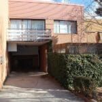 Large Spilt Level Townhouse! - Photo 1