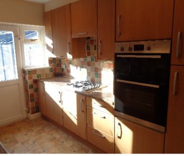 Two Bedroom Bungalow fro Rent in Chippenham - Photo 2
