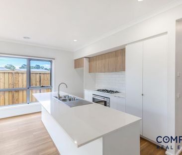 Brand New 4 Bedroom Home - Photo 6