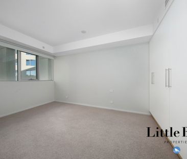 Stylish one bedroom apartment in highly sought after location - Photo 5