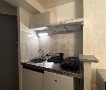 Location Appartement 1 pièce Meublé 18m² AIRE SUR L ADOUR 40800 - Photo 3