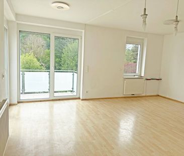 Helle Terrassenwohnung mit 4 Zimmern - Photo 1