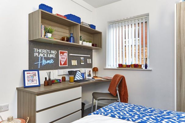 1 bedroom private hall to rent - Photo 1