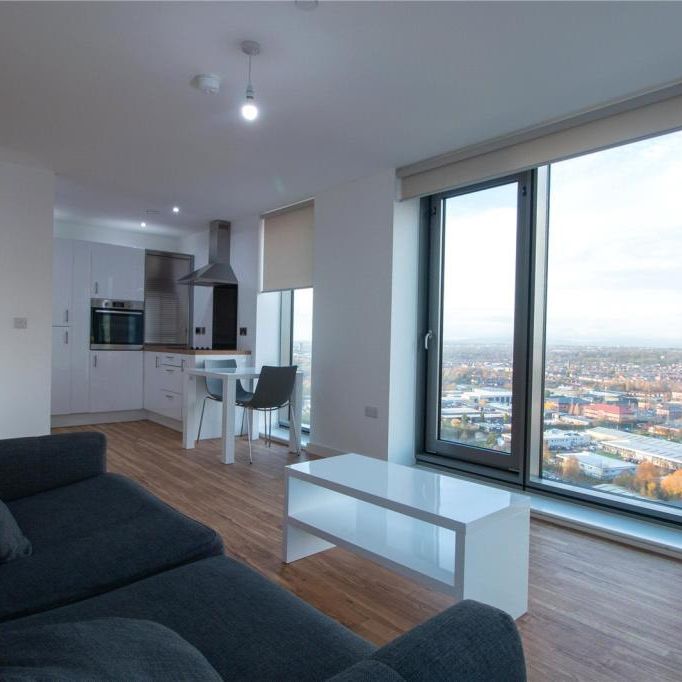 2 Bed Flat, Michigan Point Tower B, M50 - Photo 1