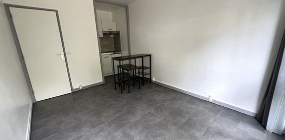 Appartement Le Chesnay 1 pièce(s) 19.61 m2, - Photo 2