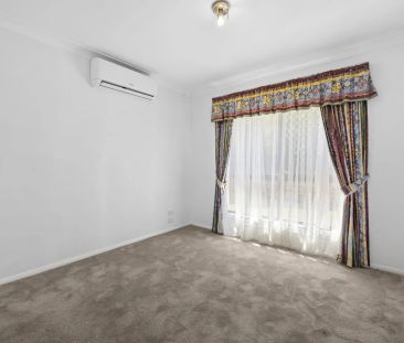 Large Family Home - Photo 4