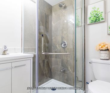 For Lease - 8 Graywardine Lane, Ajax, Ontario - Photo 5