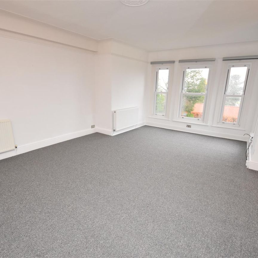 Farr Hall Drive, Lower Heswall - Photo 1