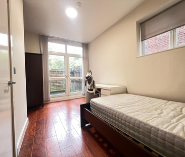 Earlham Road, Norwich - Photo 4