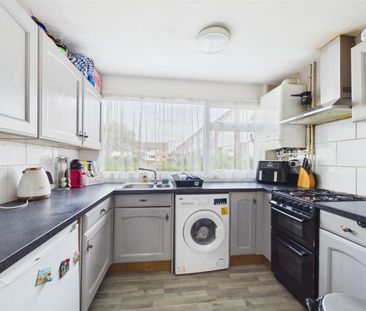 3 BED End of terrace house To rent - Photo 1