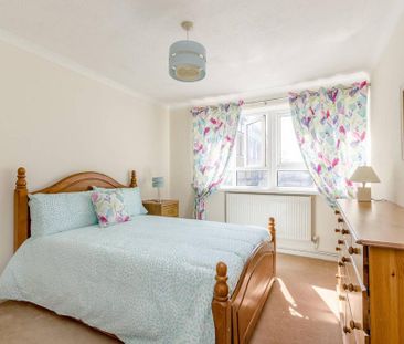 2 bedroom maisonette to rent - Photo 5