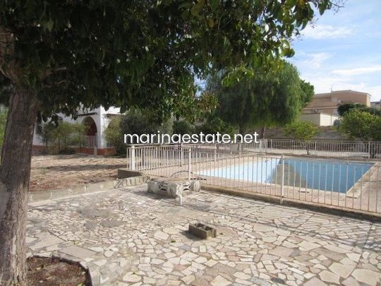 Villa in San Fulgencio, La Marina - Oasis, for rent - Photo 1