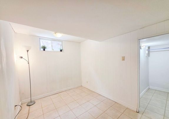 For Lease - 3 Cloebury Court Unit# Basement, Toronto, Ontario - Photo 1